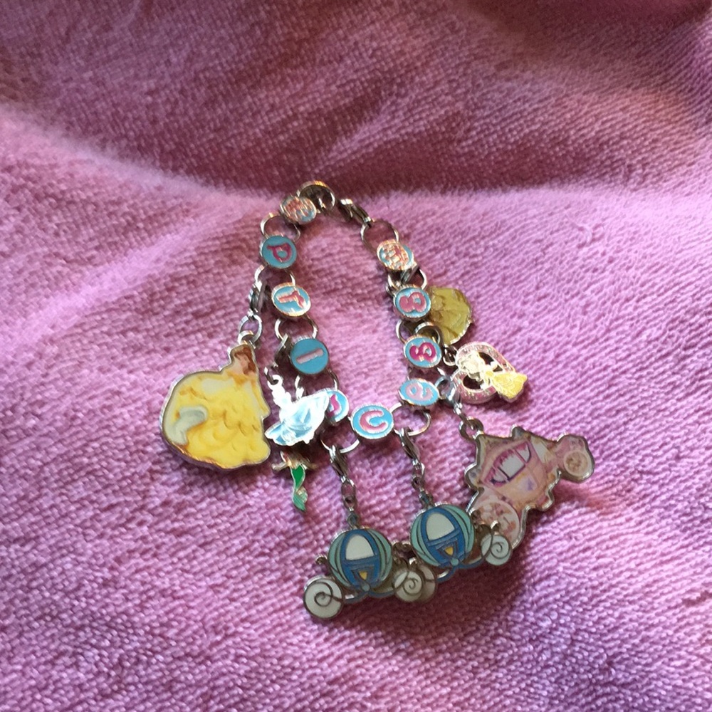 Bracelet